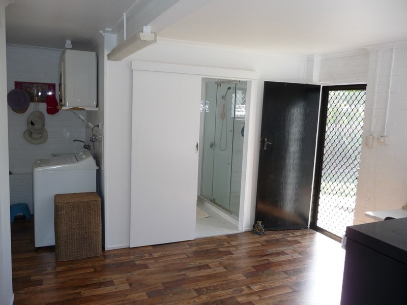 156 Long Street, Point Vernon QLD 4655