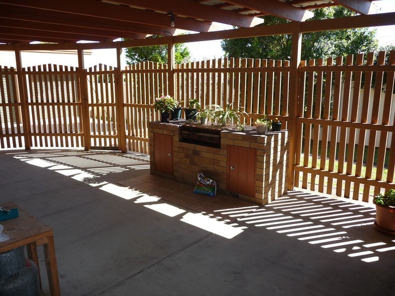 155 Long Street, Point Vernon QLD 4655