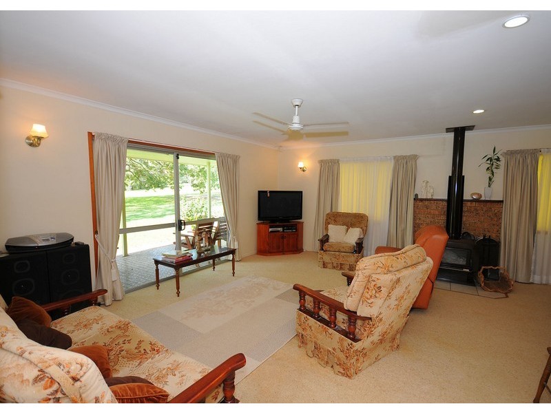 42 Rokeby Road, Booral QLD 4655