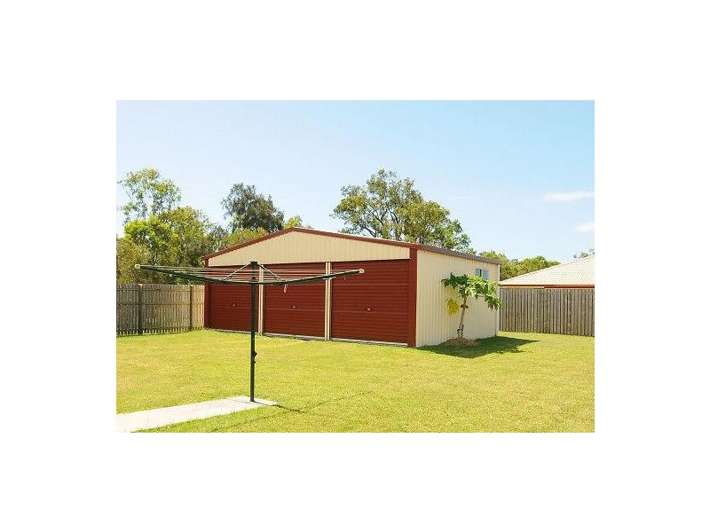 107 Martin Street, Point Vernon QLD 4655