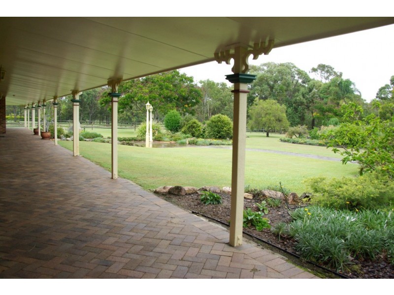 18 Doolong Road South, Wondunna QLD 4655