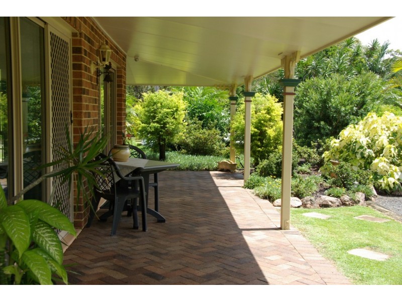 18 Doolong Road South, Wondunna QLD 4655