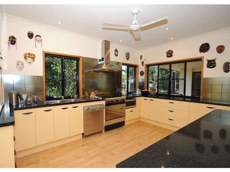 26 Meadows Drive, Dundowran Beach QLD 4655