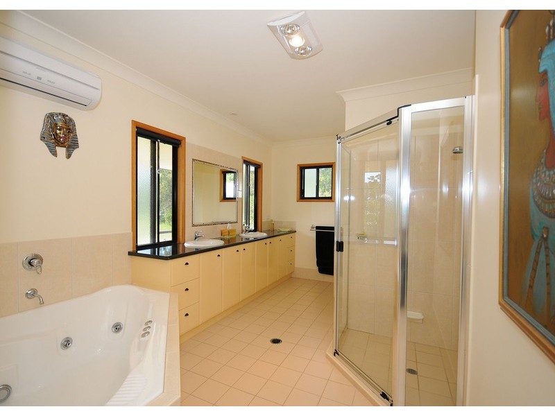 26 Meadows Drive, Dundowran Beach QLD 4655