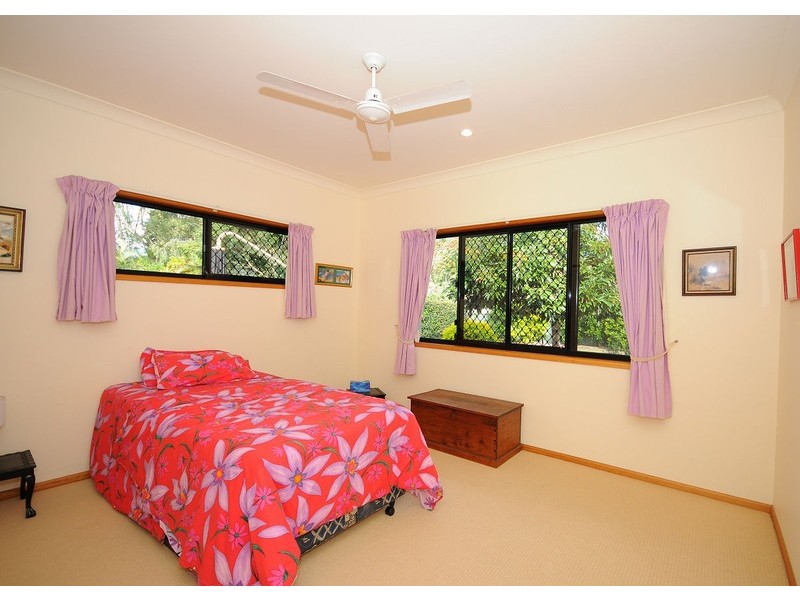 26 Meadows Drive, Dundowran Beach QLD 4655