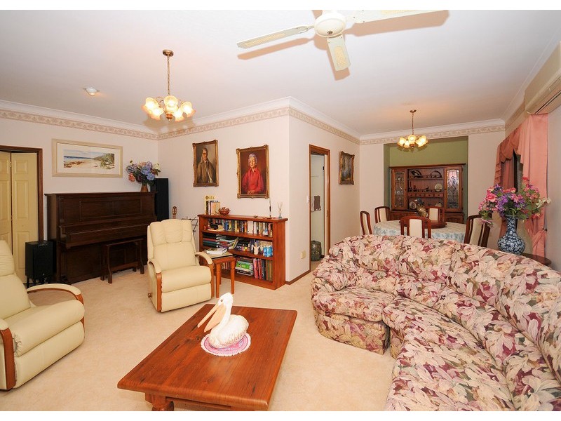 28 Wellington Crescent, Wondunna QLD 4655