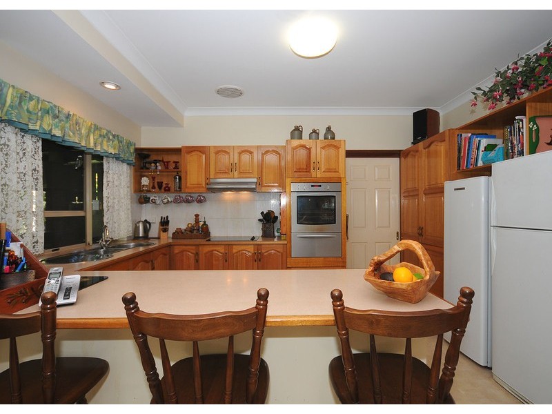 28 Wellington Crescent, Wondunna QLD 4655