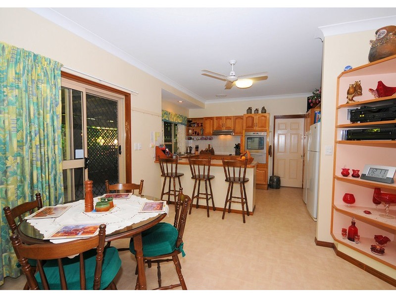28 Wellington Crescent, Wondunna QLD 4655