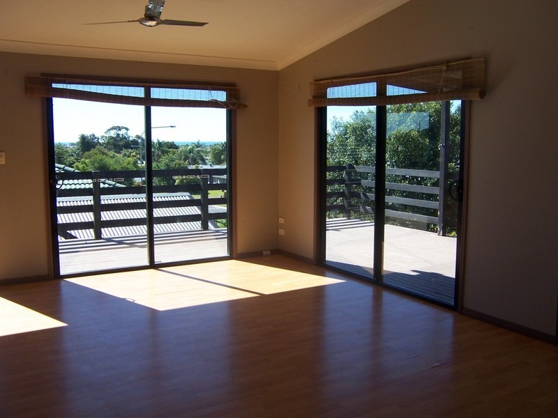 17  Rohan Way, Kawungan QLD 4655