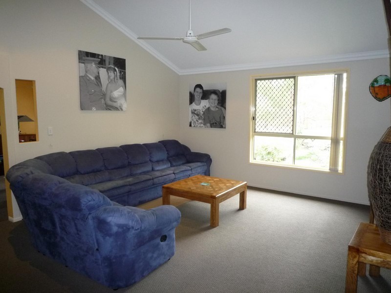 65 Scanlan Street, Sunshine Acres QLD 4655