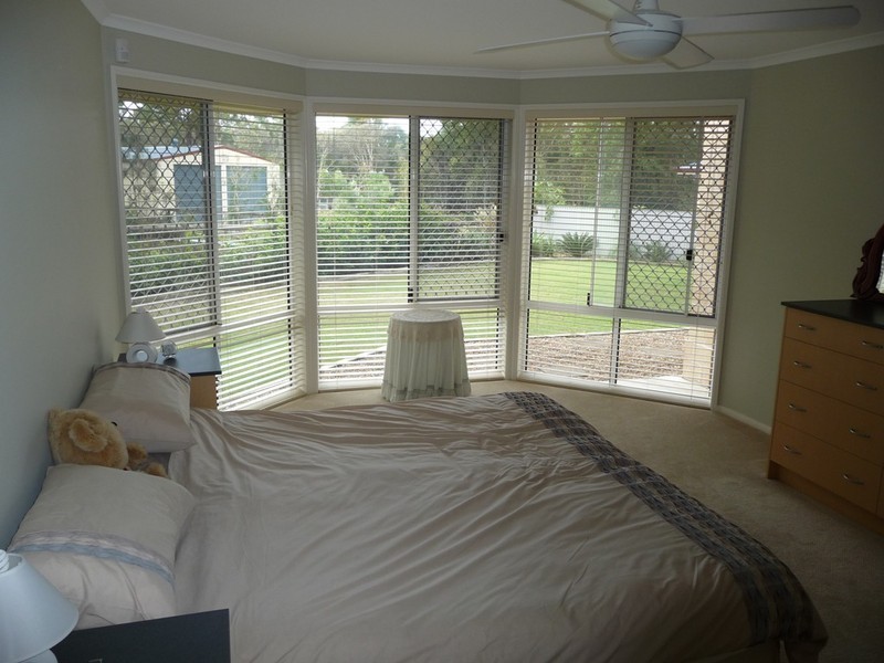 39 Senorita Parade, Urangan QLD 4655