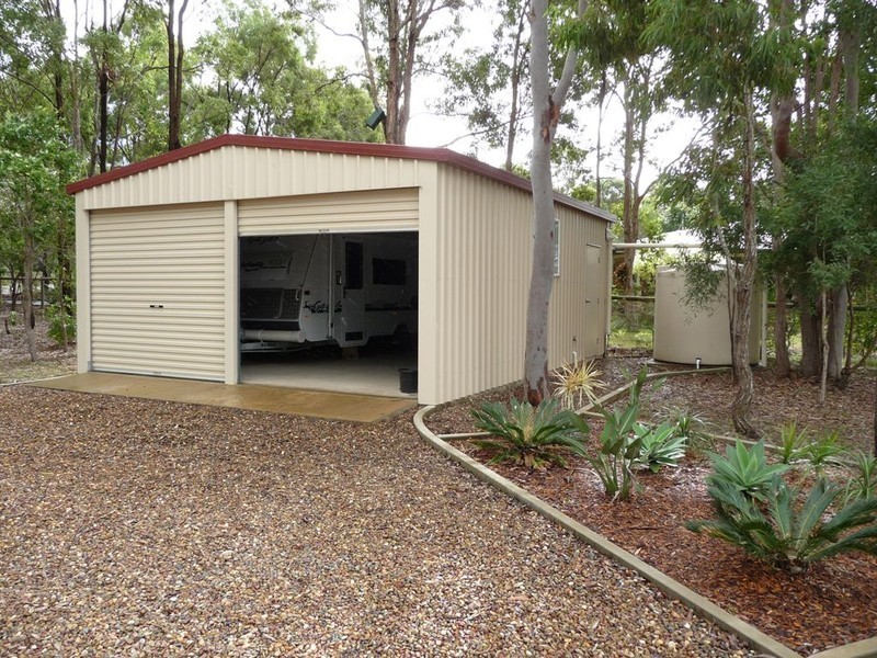 39 Senorita Parade, Urangan QLD 4655