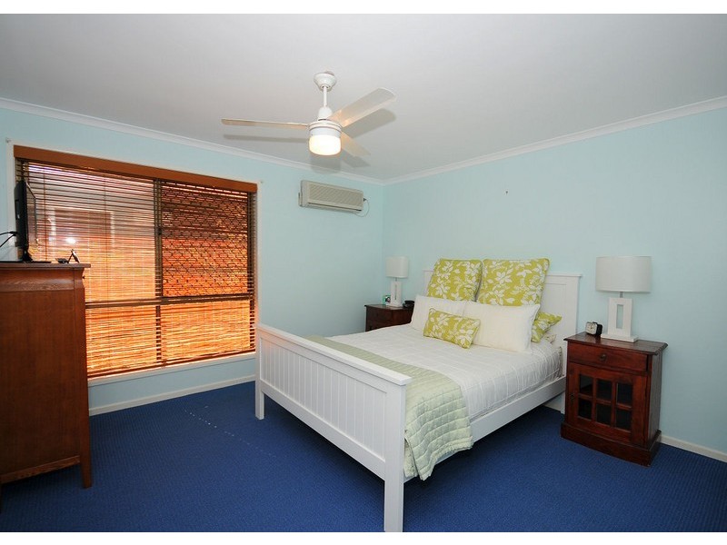 41 Hansen Street, Urangan QLD 4655