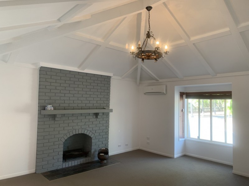 57 Wellington Crescent, Wondunna QLD 4655
