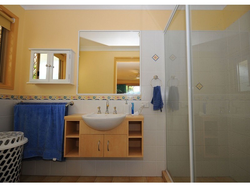 622 Esplanade, Urangan QLD 4655