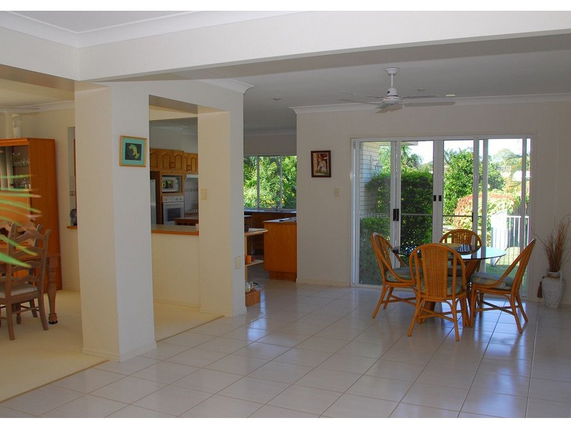 7 Meadow Drive, Dundowran Beach QLD 4655