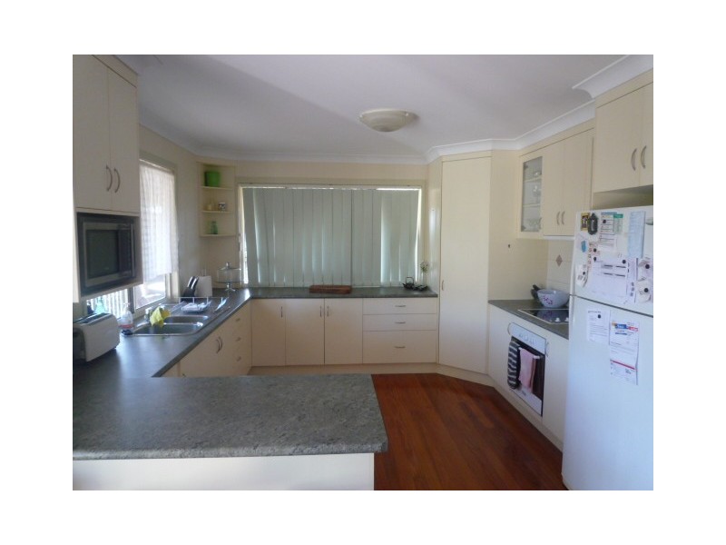 77 Panorama Drive, Dundowran Beach QLD 4655