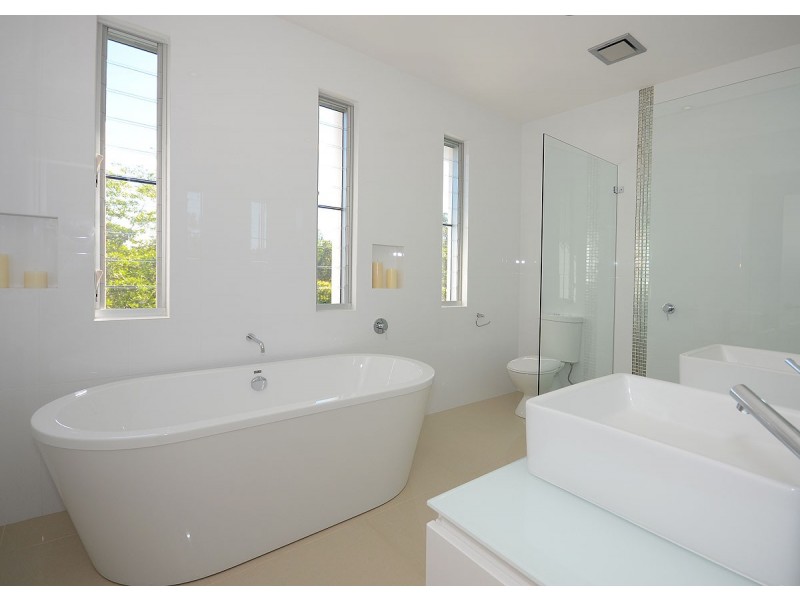1 Conservation Drive, Urraween QLD 4655