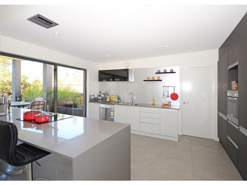 14 Conservation Drive, Urraween QLD 4655