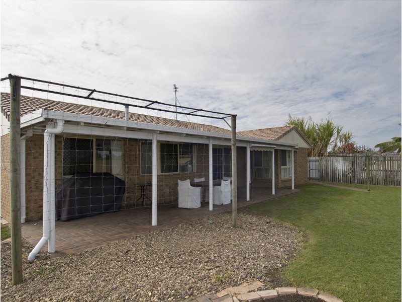 7  Cochrane Court, Torquay QLD 4655