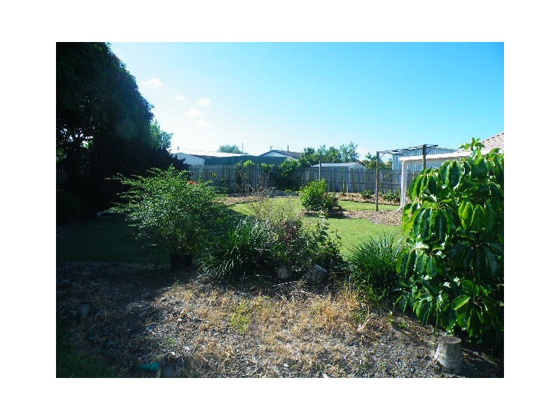 7  Cochrane Court, Torquay QLD 4655