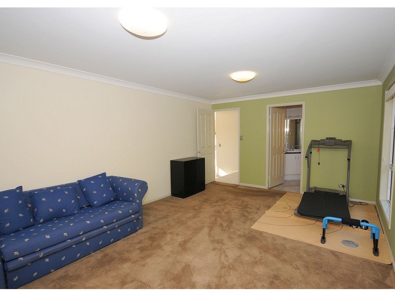 5 Balmoral Court, Urraween QLD 4655