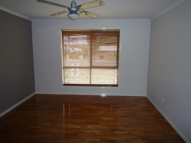 32 Bunker Avenue, Urraween QLD 4655