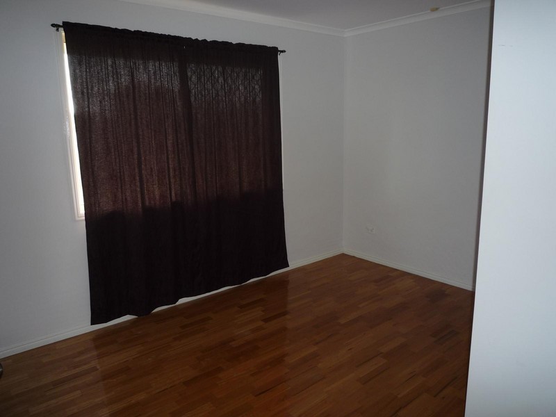 32 Bunker Avenue, Urraween QLD 4655