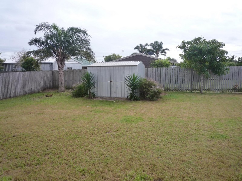 32 Bunker Avenue, Urraween QLD 4655