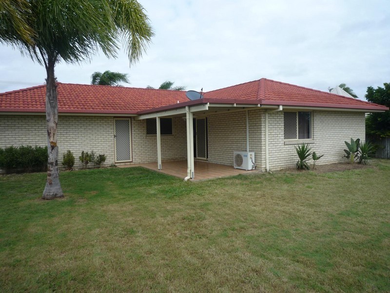 32 Bunker Avenue, Urraween QLD 4655