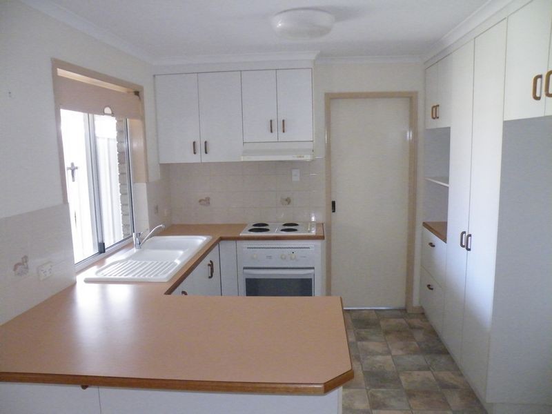 45 Bunker Ave, Urraween QLD 4655
