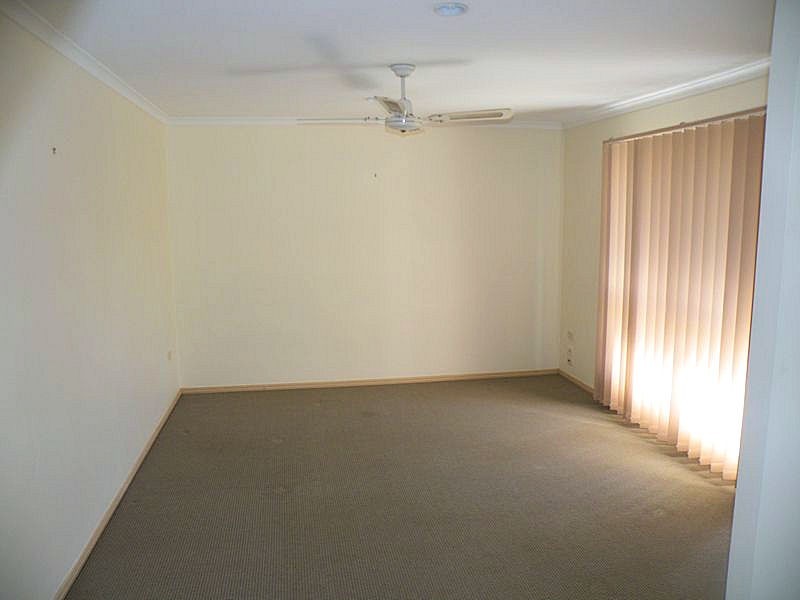 45 Bunker Ave, Urraween QLD 4655