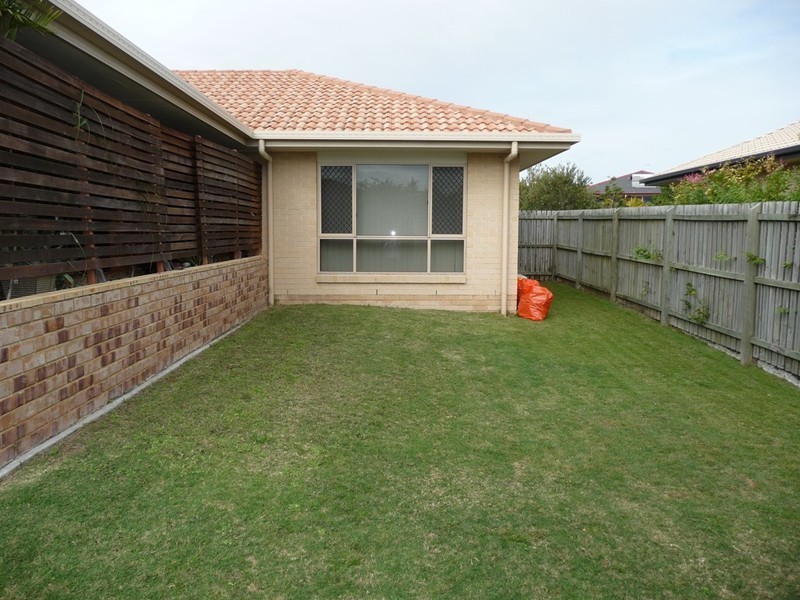 46 Heather Way, Urraween QLD 4655