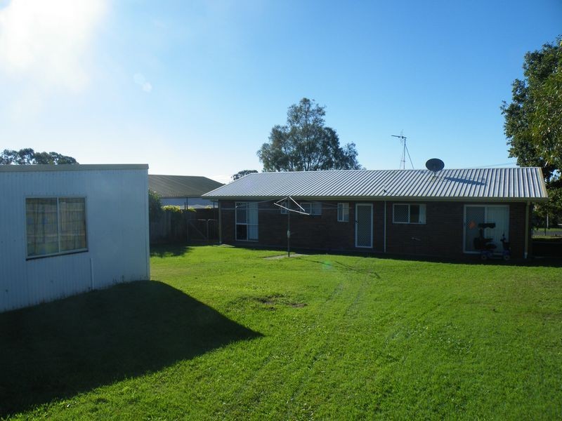 7 Bruce St, Torquay QLD 4655