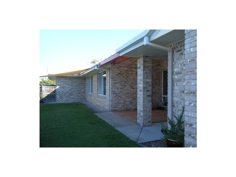 1 Madeline Court, Torquay QLD 4655