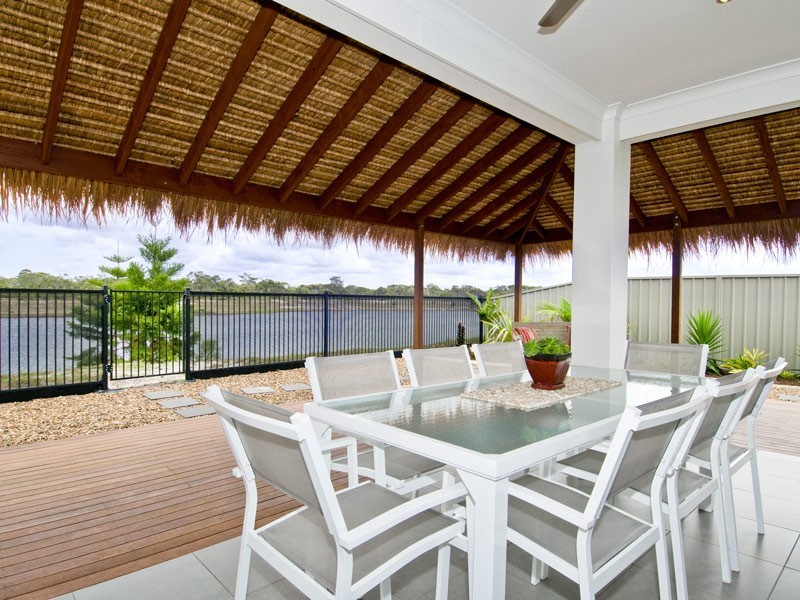 12 Honey Myrtle Cl, Burrum Heads QLD 4659