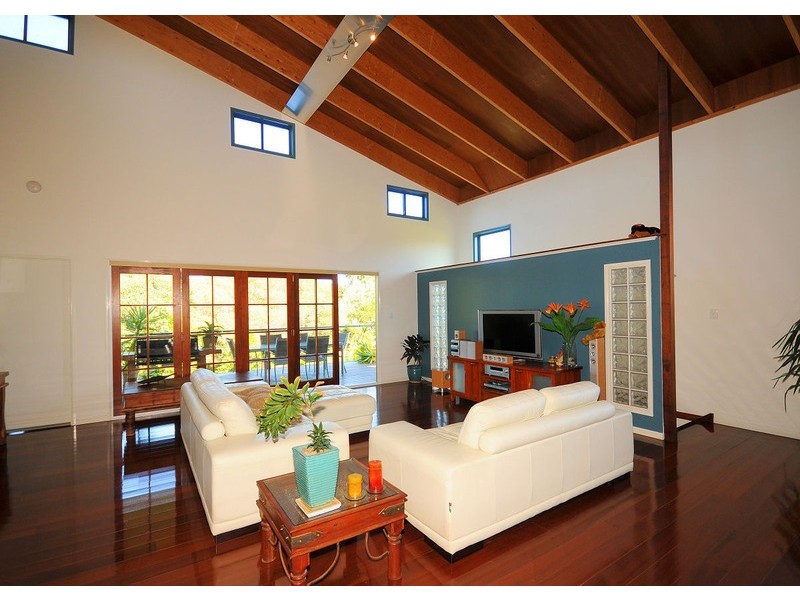 75 Gundesen Drive, Urraween QLD 4655