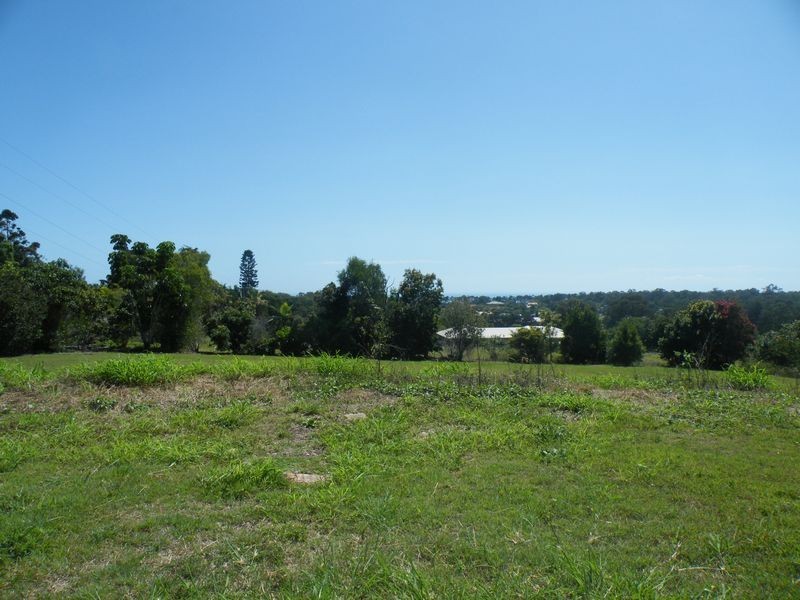 22 Azure Court, Dundowran Beach QLD 4655