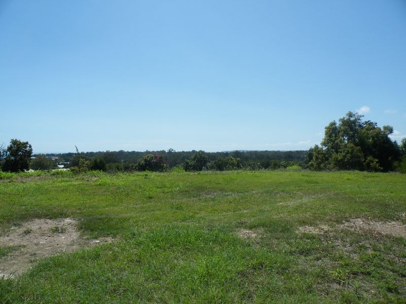 22 Azure Court, Dundowran Beach QLD 4655