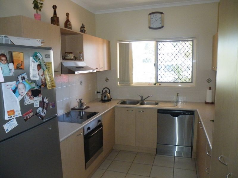 110/34 Elizabeth Street, Urangan QLD 4655