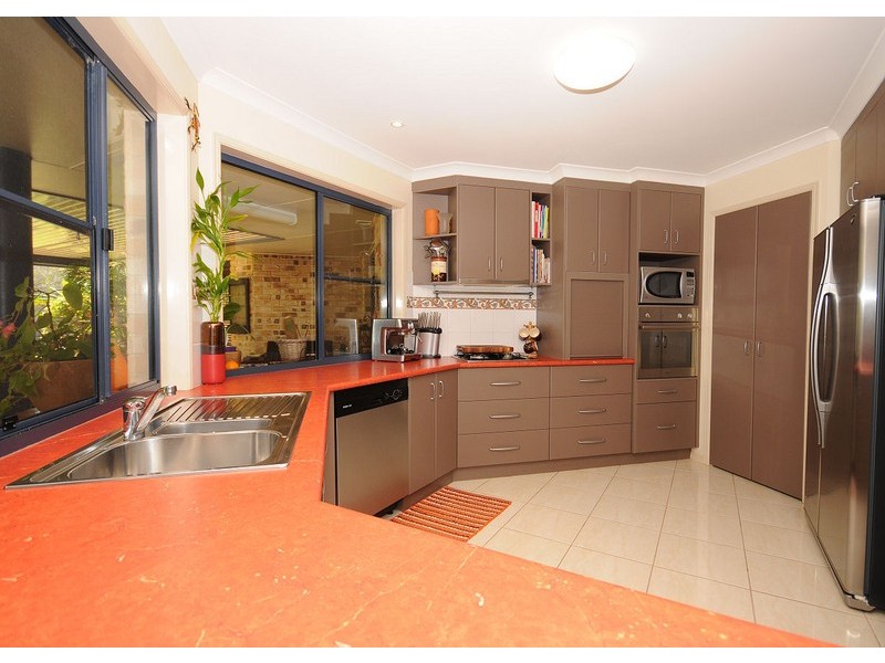 14 Kingston Close, Wondunna QLD 4655