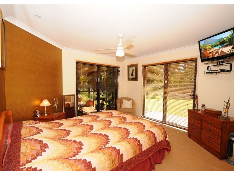 14 Kingston Close, Wondunna QLD 4655