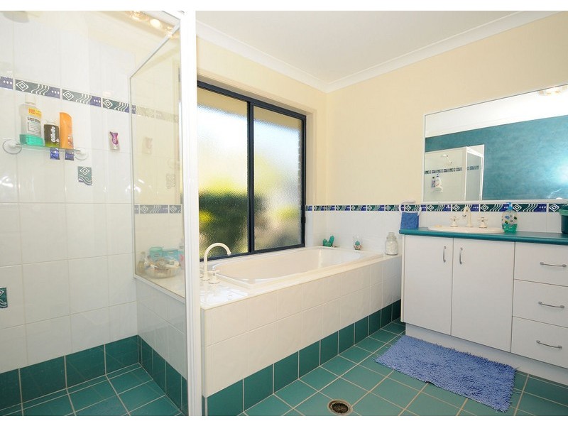 14 Kingston Close, Wondunna QLD 4655