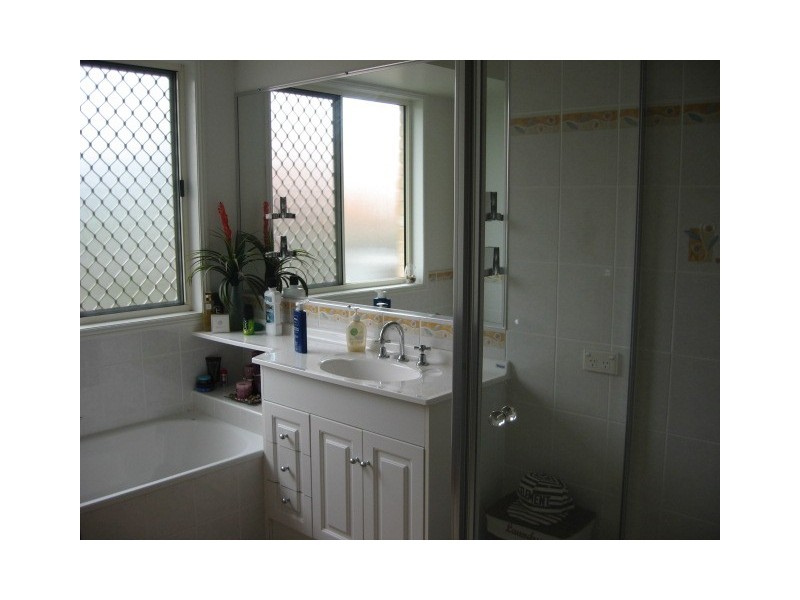 23 Arlington Court, Kawungan QLD 4655