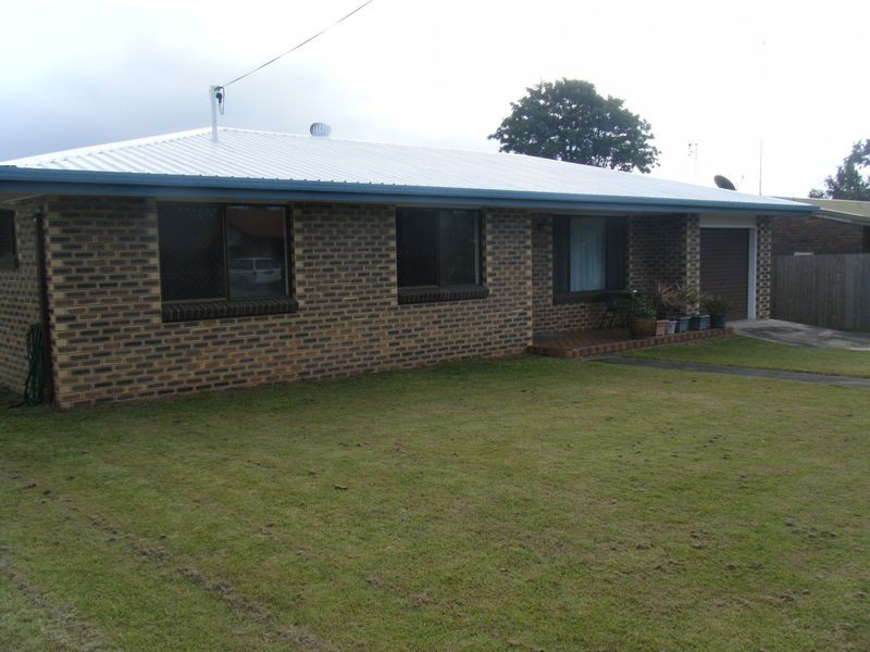 11 Haynes Street, Point Vernon QLD 4655