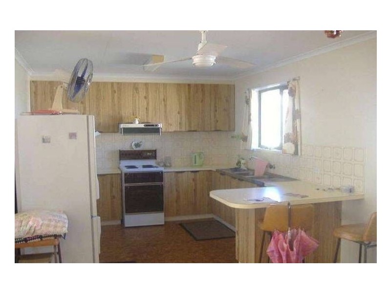 11 Haynes Street, Point Vernon QLD 4655