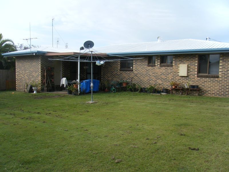 11 Haynes Street, Point Vernon QLD 4655