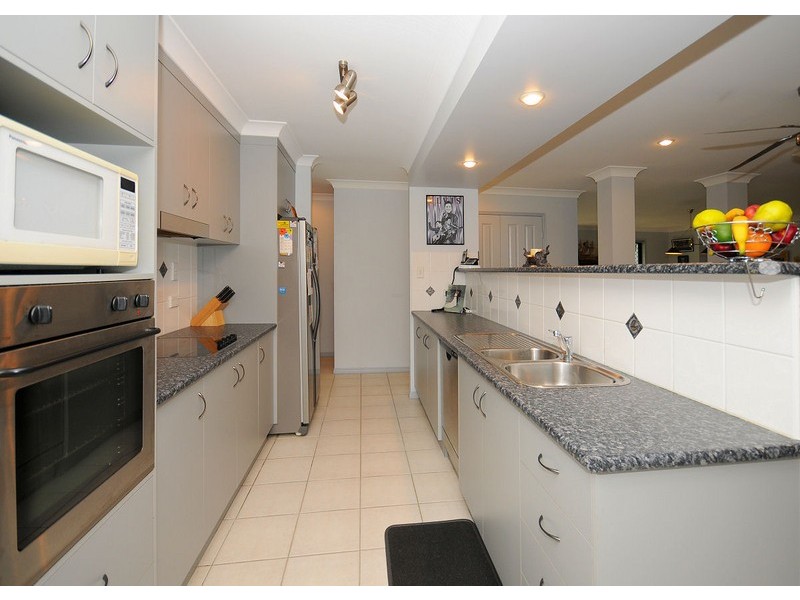 2 Waigani Avenue, Kawungan QLD 4655