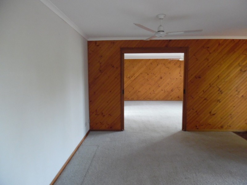 37 William Street, Urangan QLD 4655