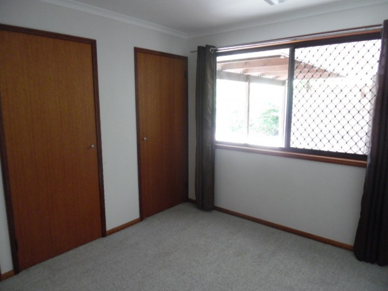 37 William Street, Urangan QLD 4655